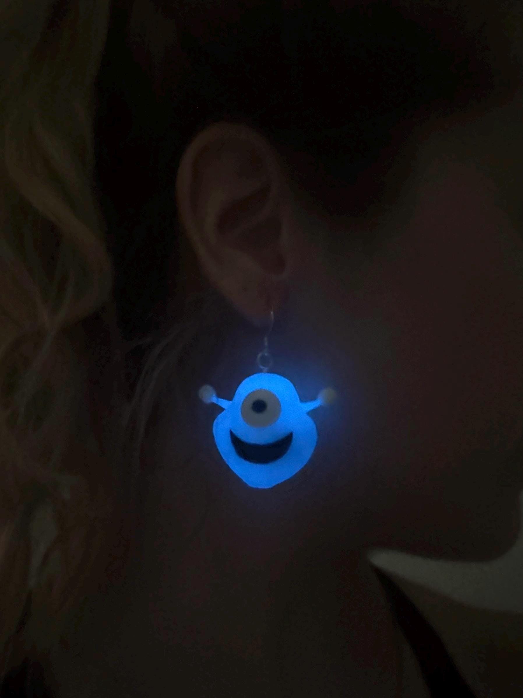 Coldplay Blue Alien Glow in the Dark earrings - Coldplay Gift - Music of the Spheres Tour
