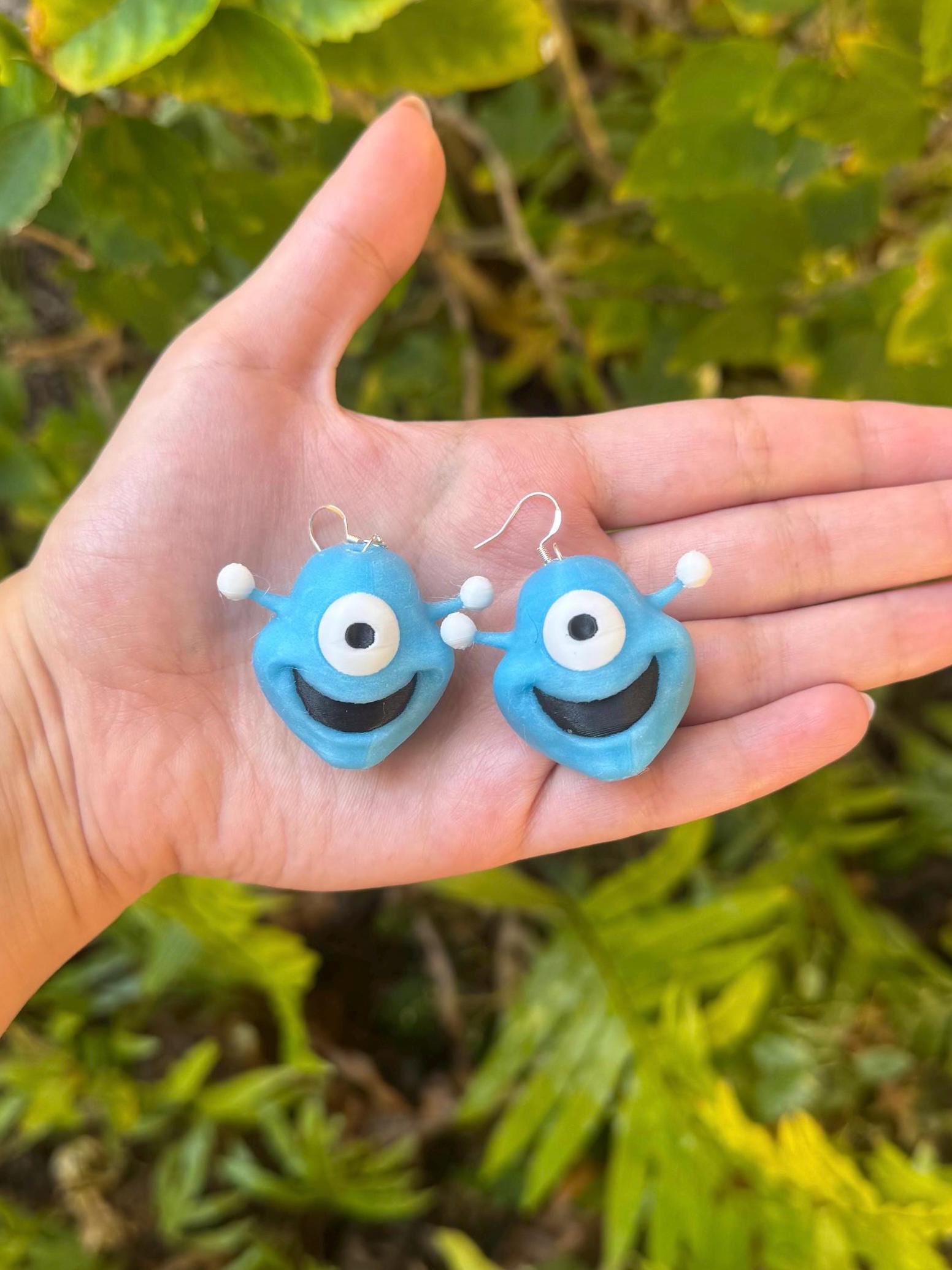 Coldplay Blue Alien Glow in the Dark earrings - Coldplay Gift - Music of the Spheres Tour